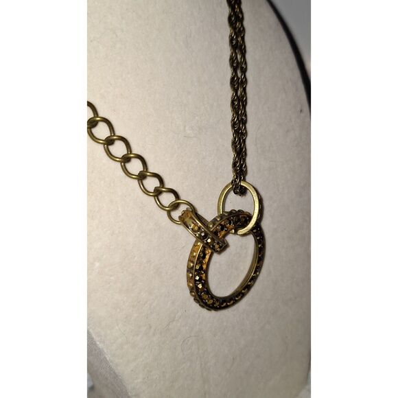 A Women's Bronzy Brass Steampunk Statement Necklace Ornate Quirky Chain - Picture 11 of 11